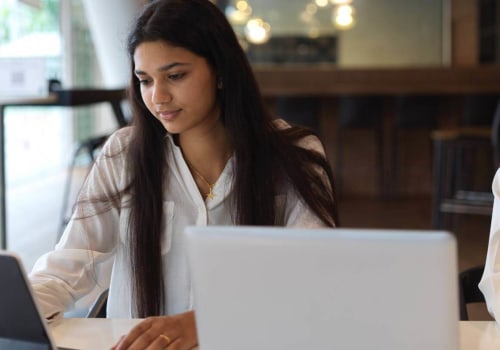 How to Use Job Search Engines for Finding Employment Opportunities